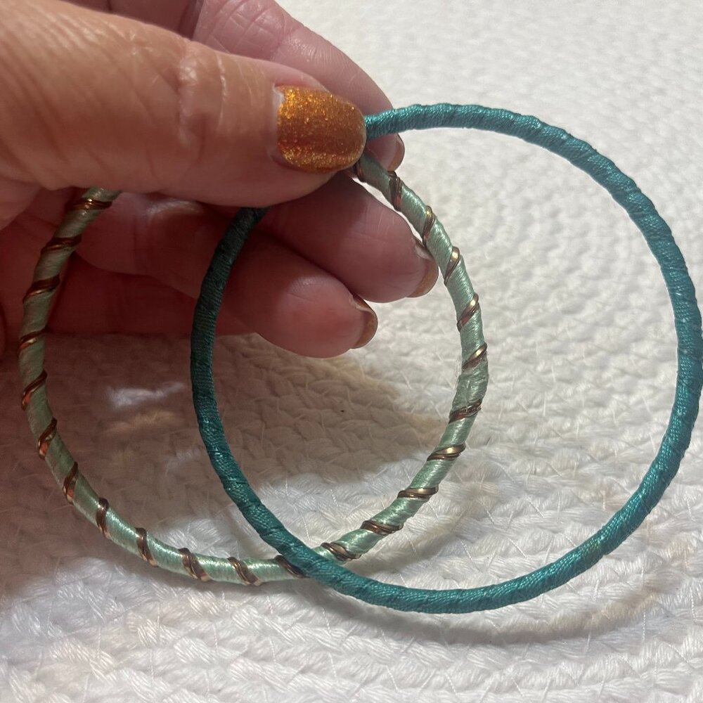 Vintage GREENS SILK WRAPPED Bangle Bracelets (3" Diameter) #802D